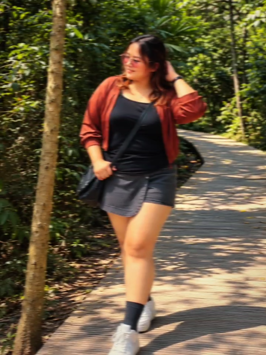 @𪻠Curvy Girl ðª»