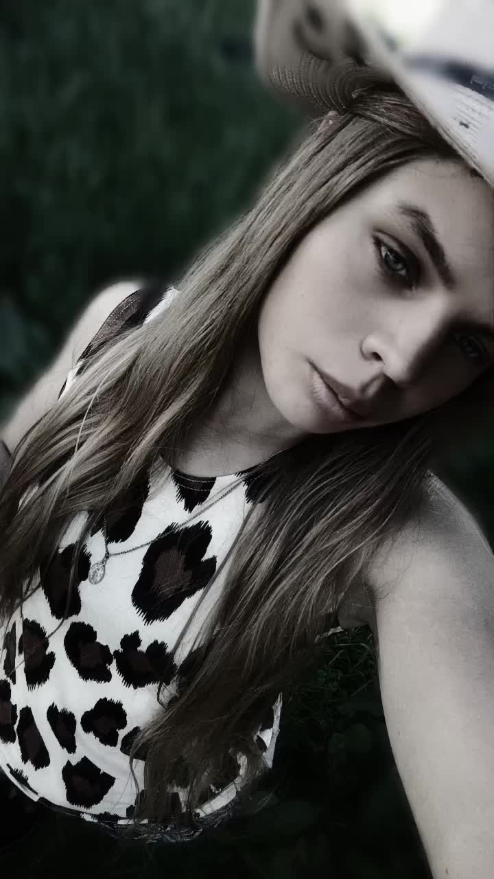 @blondynaagnes