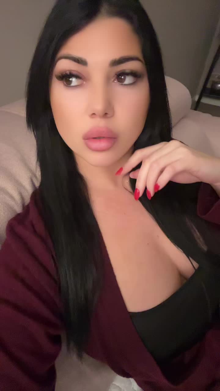 @Iuliana2663