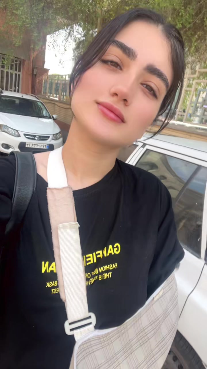 @Zahra Hosseini