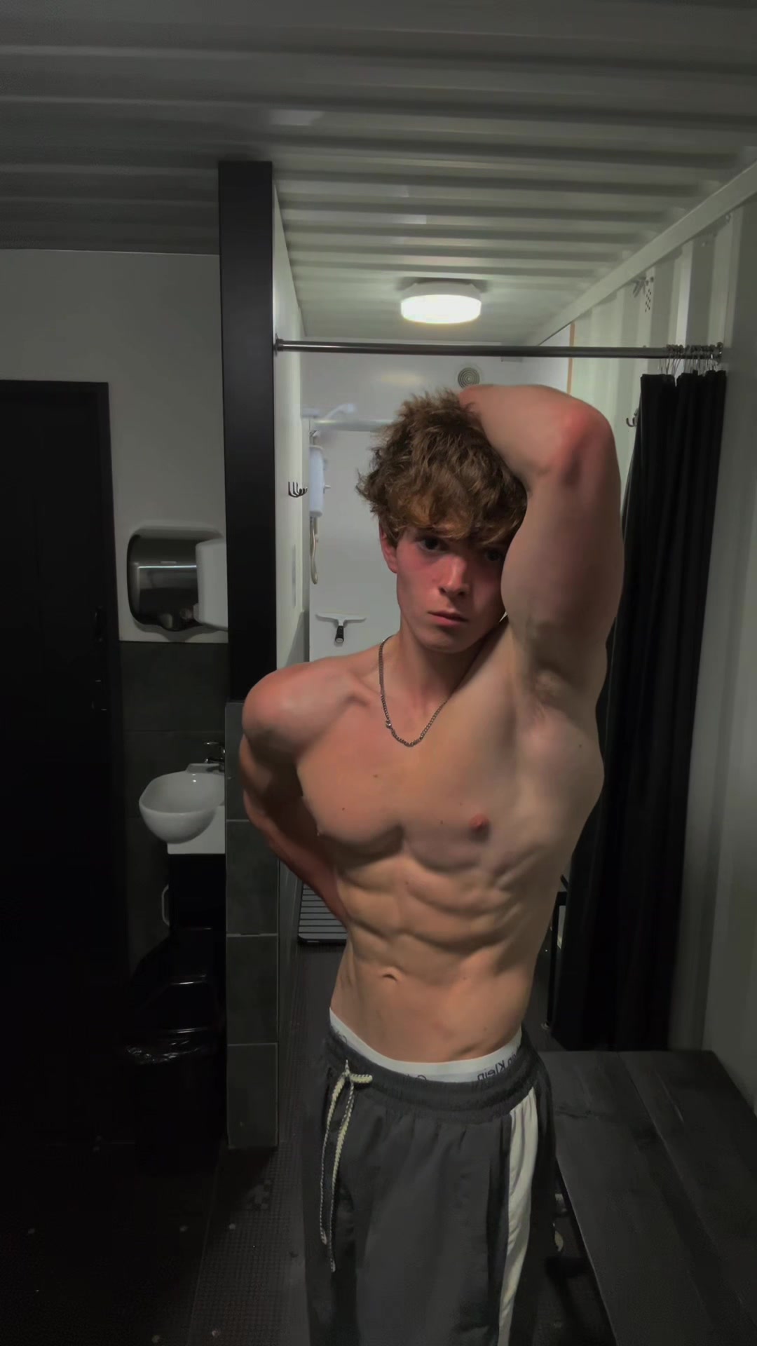 @etienlifts