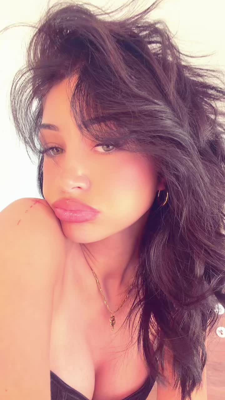 @a.l.b.e.s.a