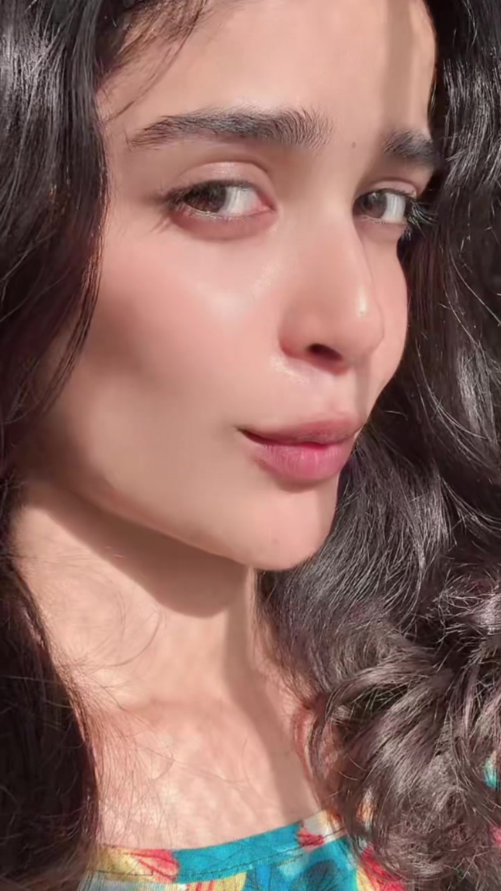 @ஆரா𝐃𝐡𝐚𝐧𝐚 🪬✨️