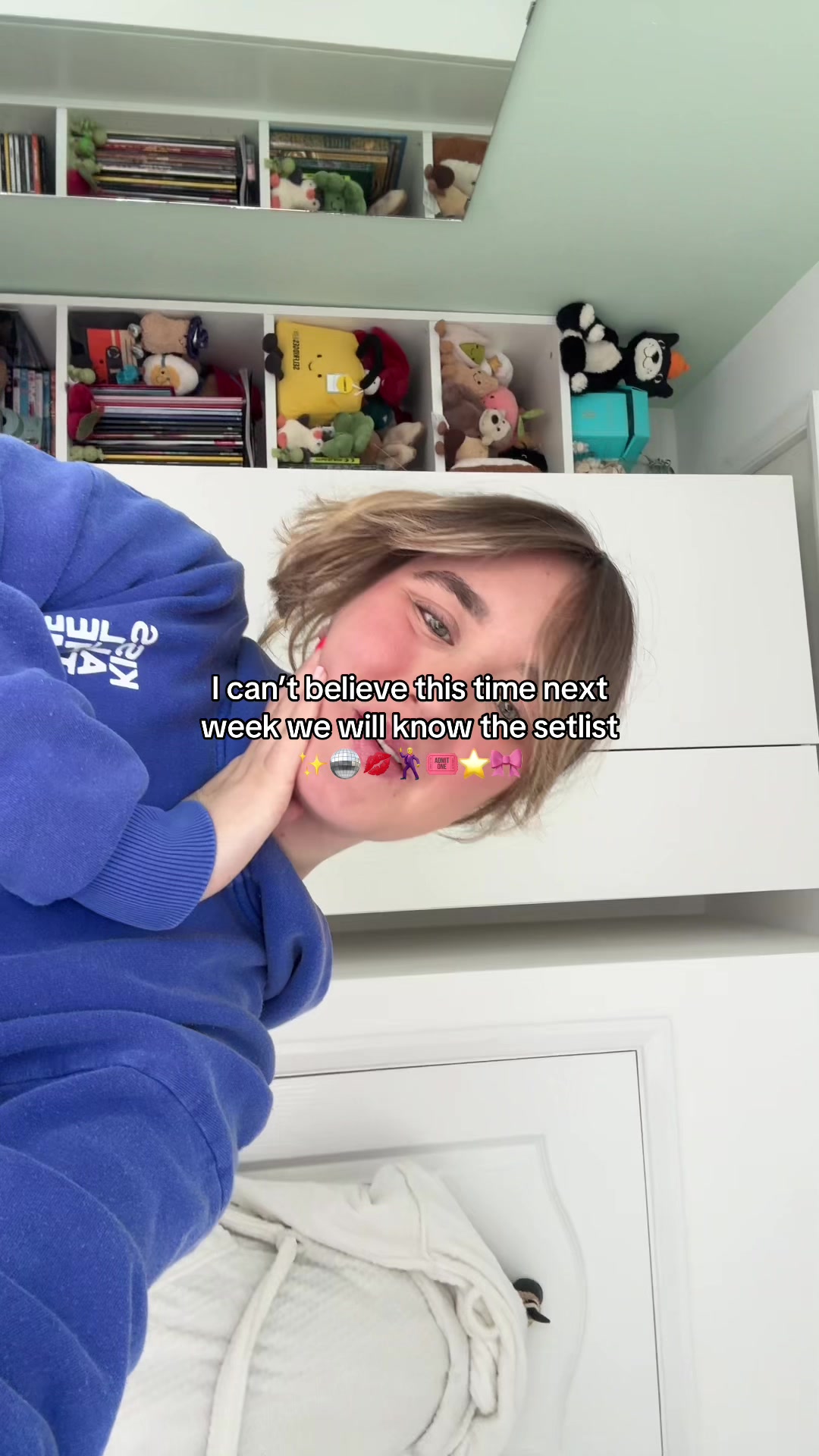 @Lara