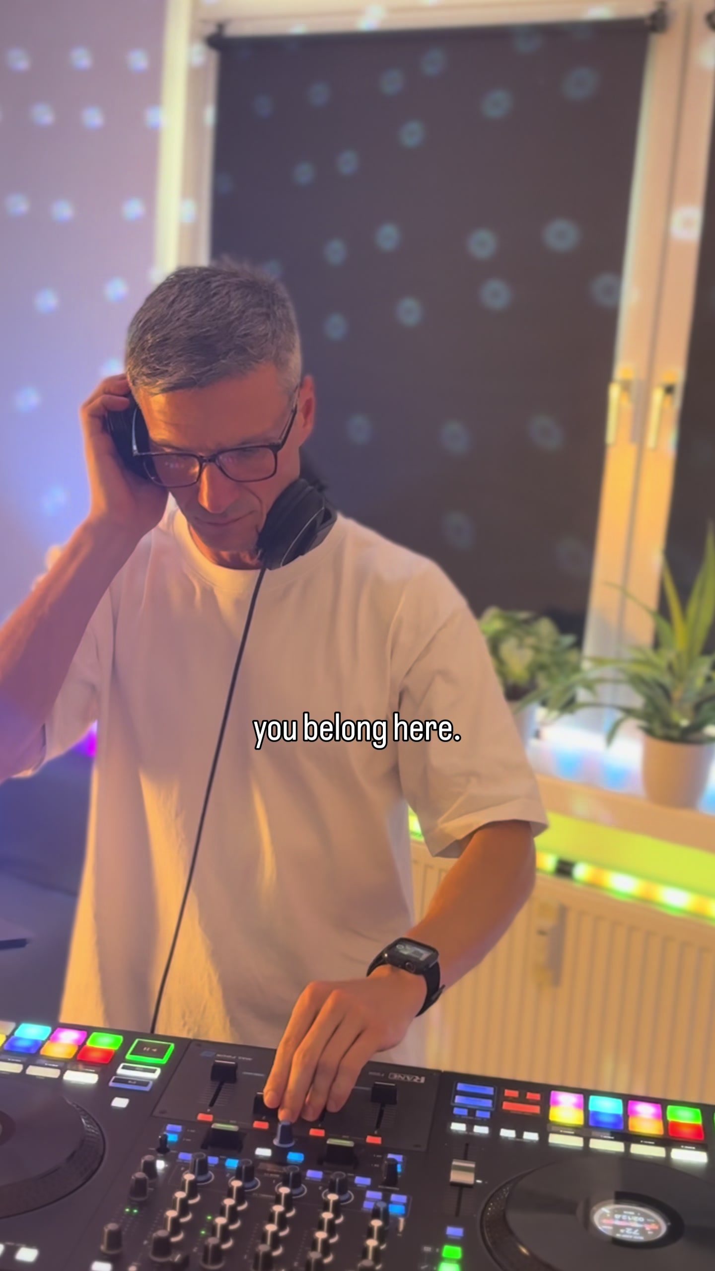 @DJ_AVELØ