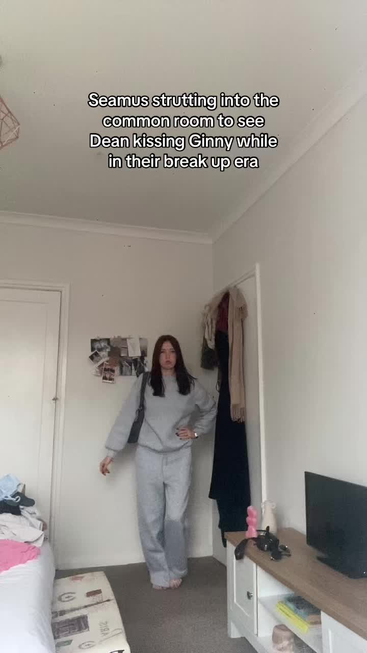 @Kenz🍂🕰️☕️