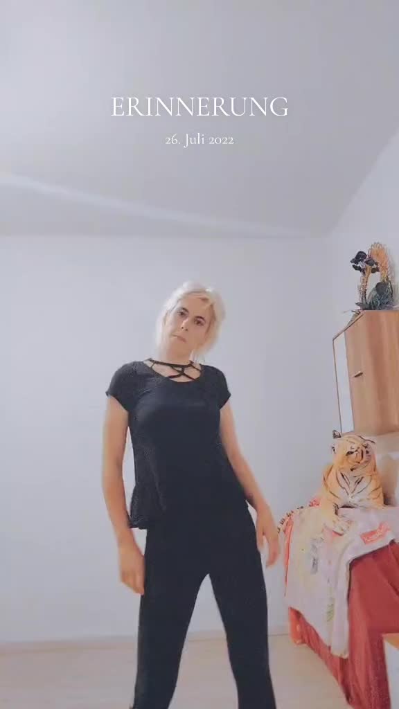 @🌹𝓡𝓸𝓼𝓮_𝓺𝓾𝓮𝓮𝓷🌹