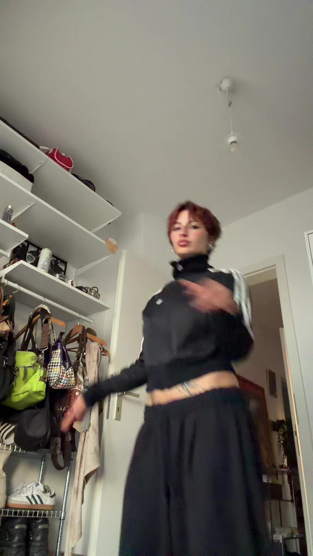 @Emi