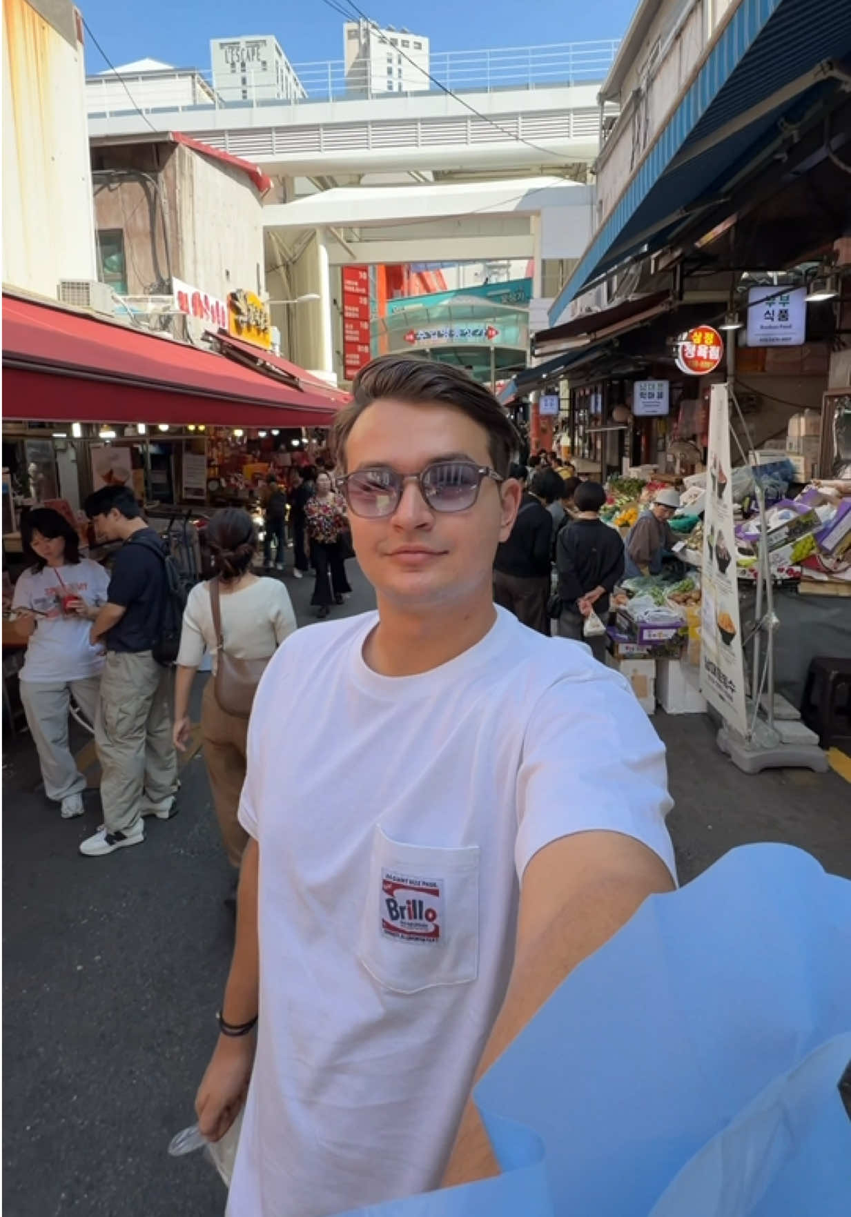 @Dan Has The Munchies