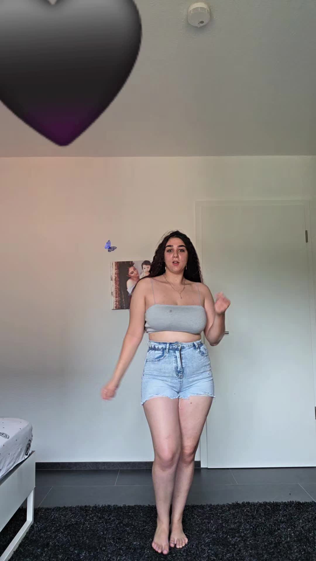 @Elena_Elenutza🖤🇷🇴