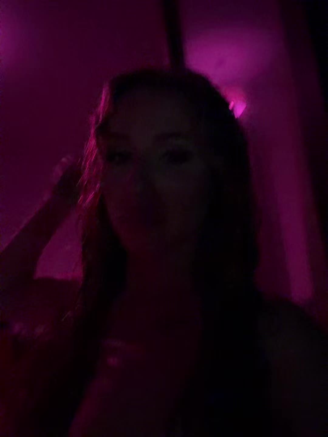 @Cecix2