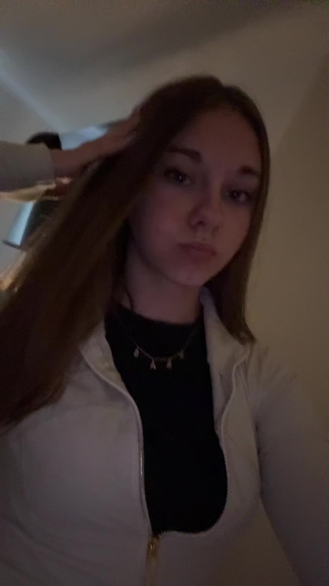 @𝐥𝐮𝐜𝐢𝐞 𝐱