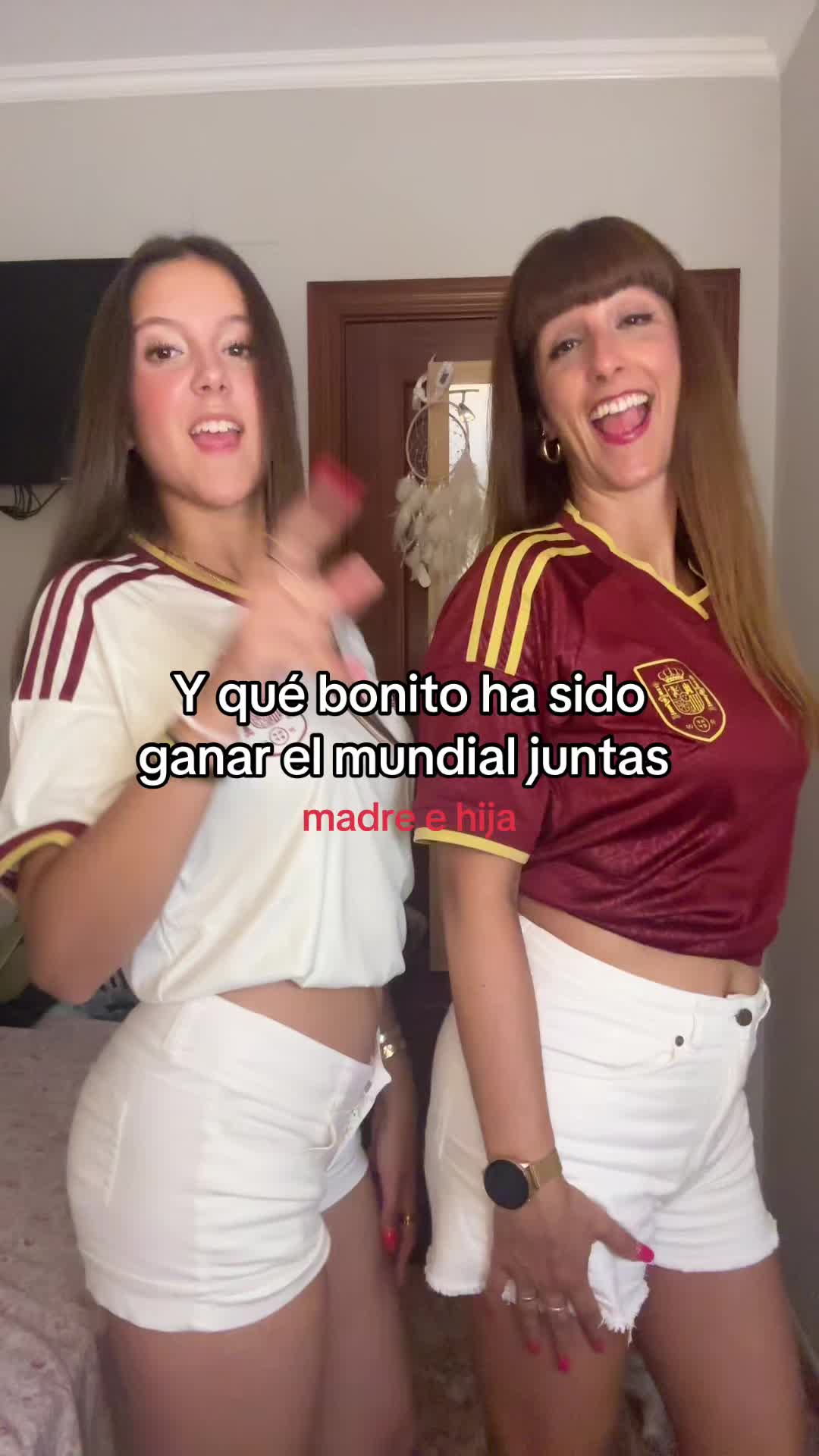 @𝐓𝐈𝐊𝐃𝐀𝐍𝐂𝐄𝐑𝐒✨
