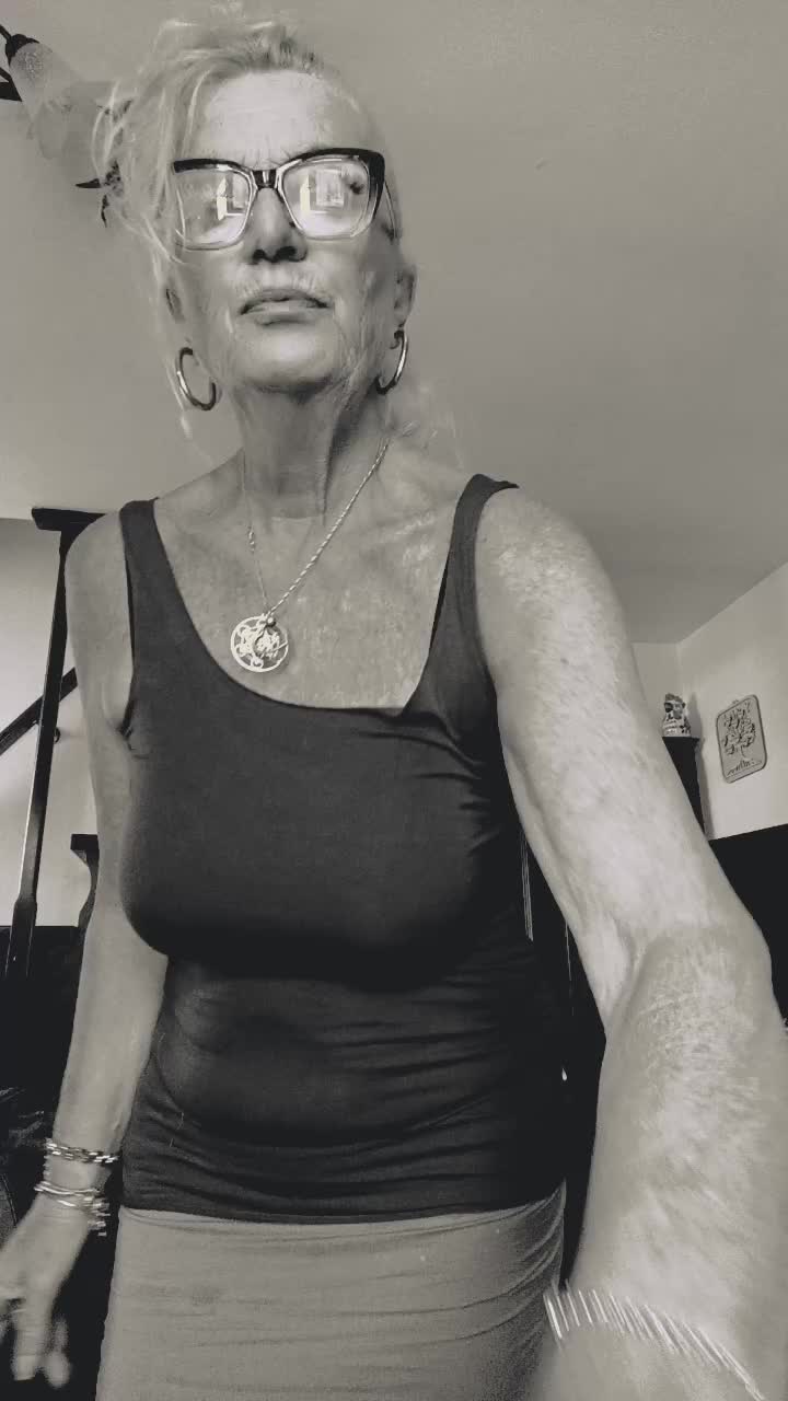 @Dany 11🦋🦋🐞🐞🌞