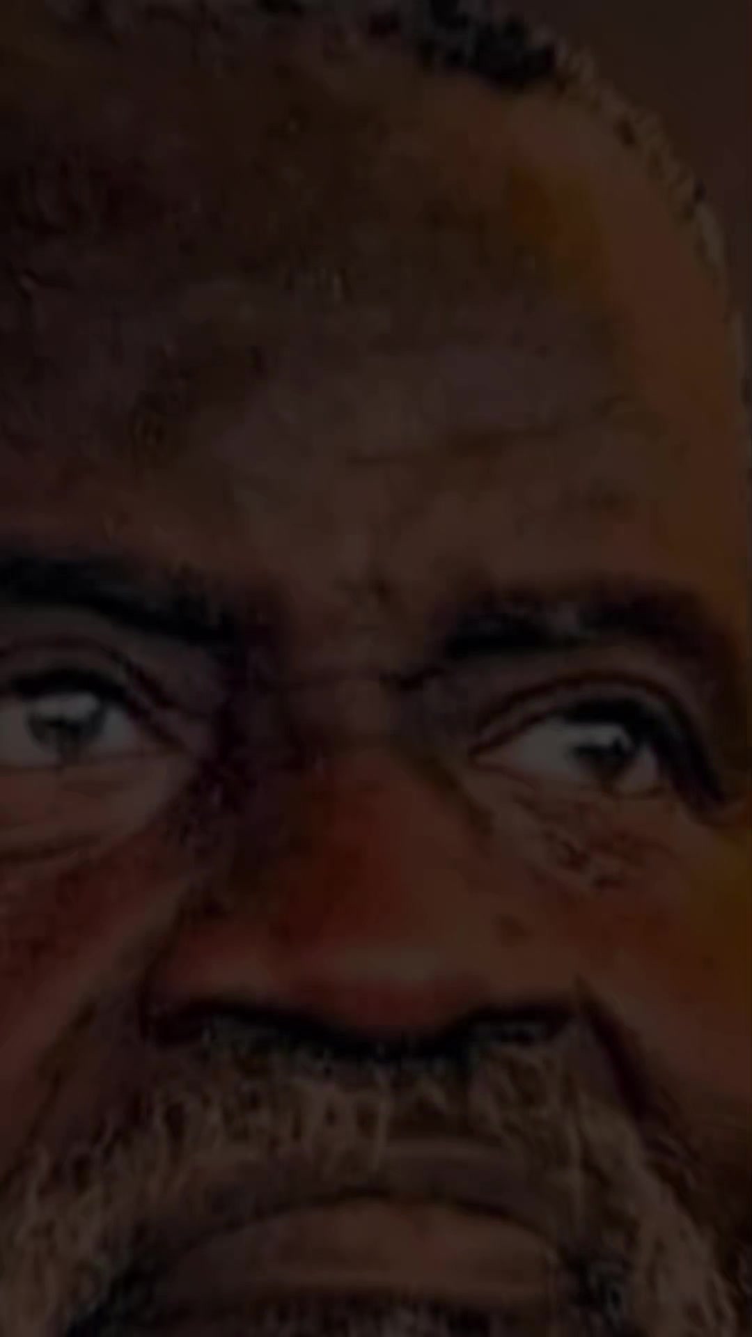 @🫂