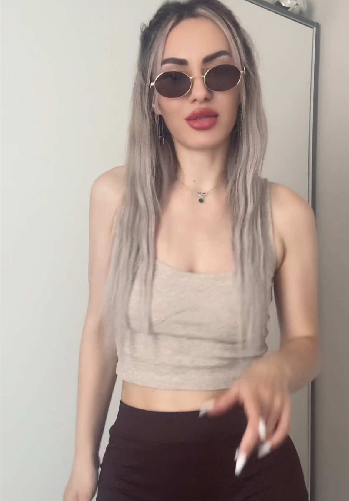 @Elena Gutu
