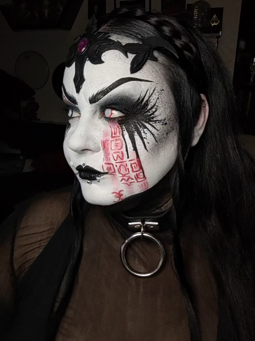 @Michaela_Shadow