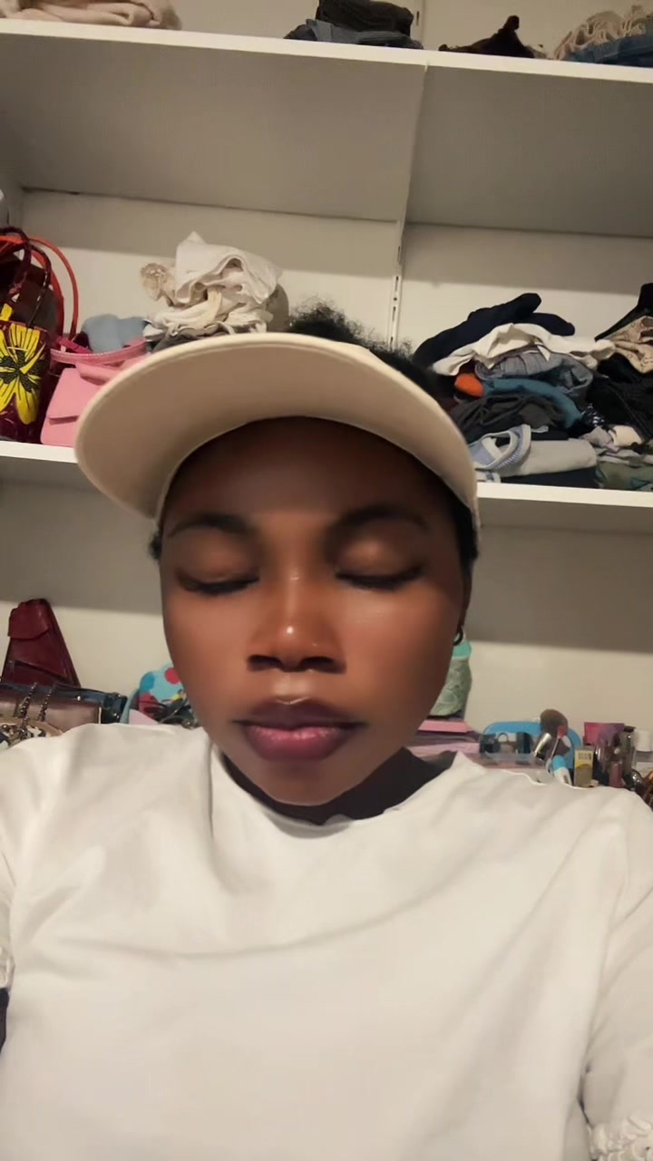 @Raellemery26
