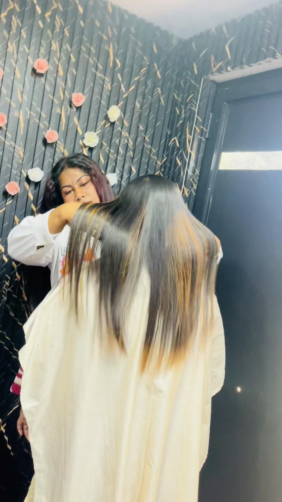 @tharshika