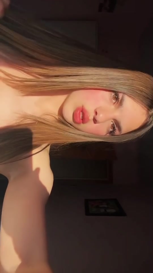 @.🩶Velena🩶.