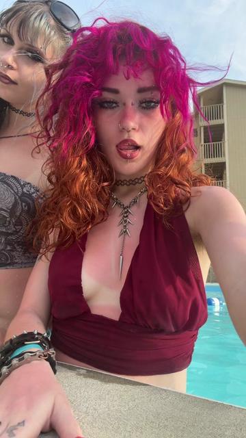 @evrythnginitsrightplce