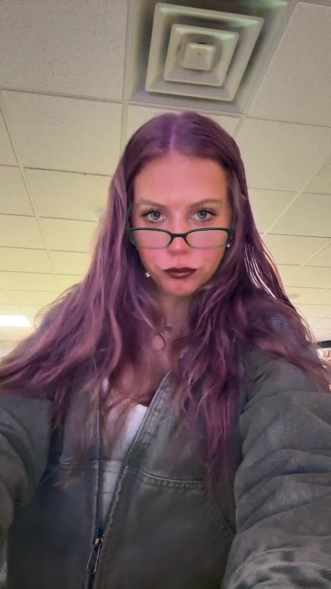 @elena