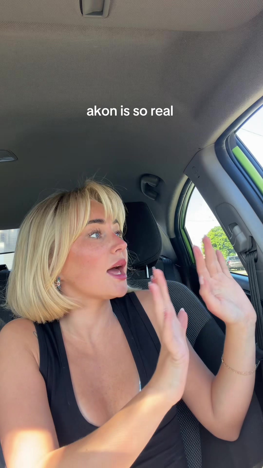 @strawbigaill