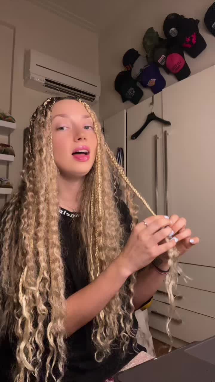 @Eleni Dina
