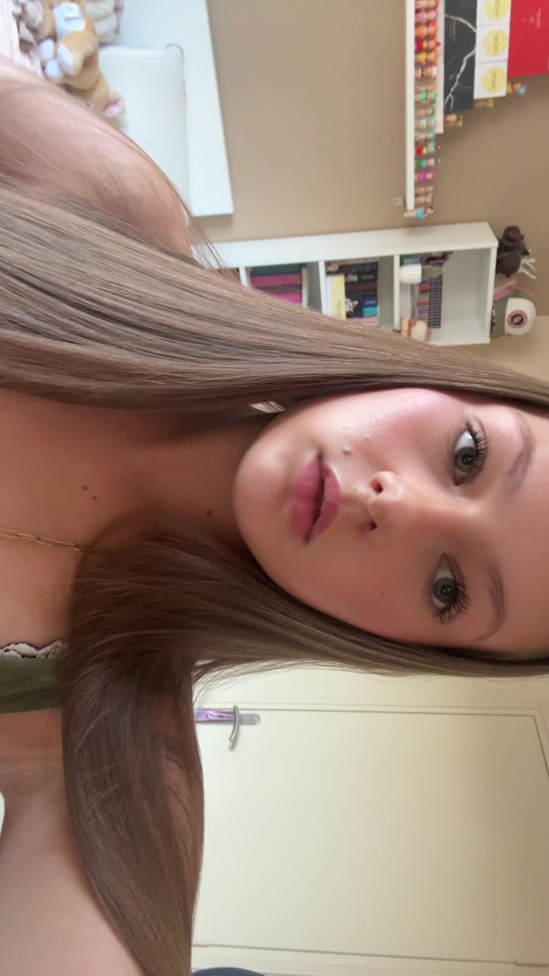 @Эва
