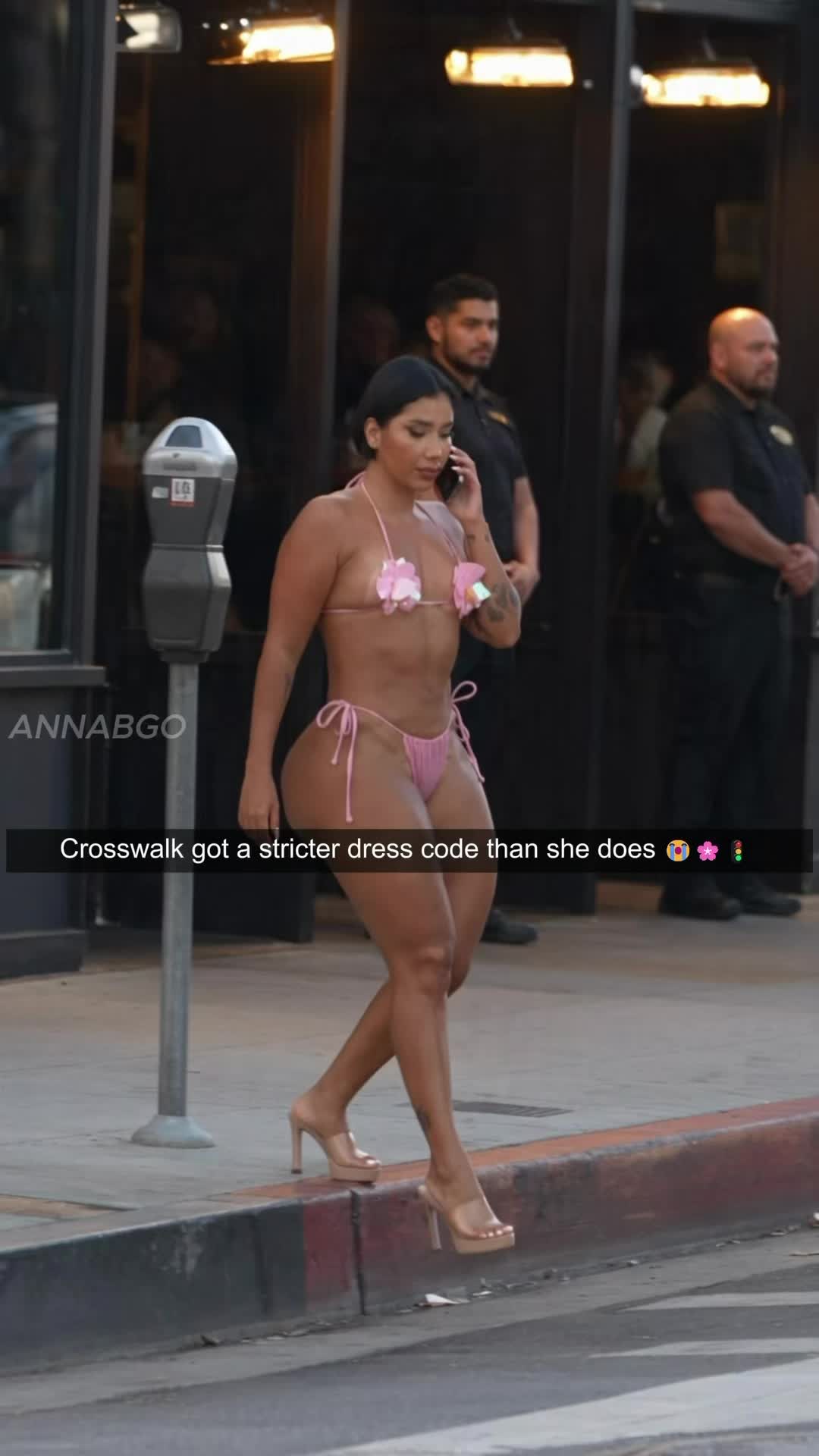 @Criollannamodel