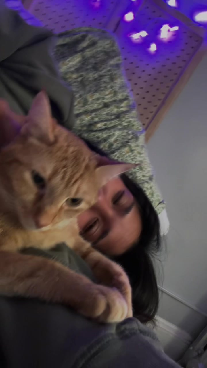 @GG