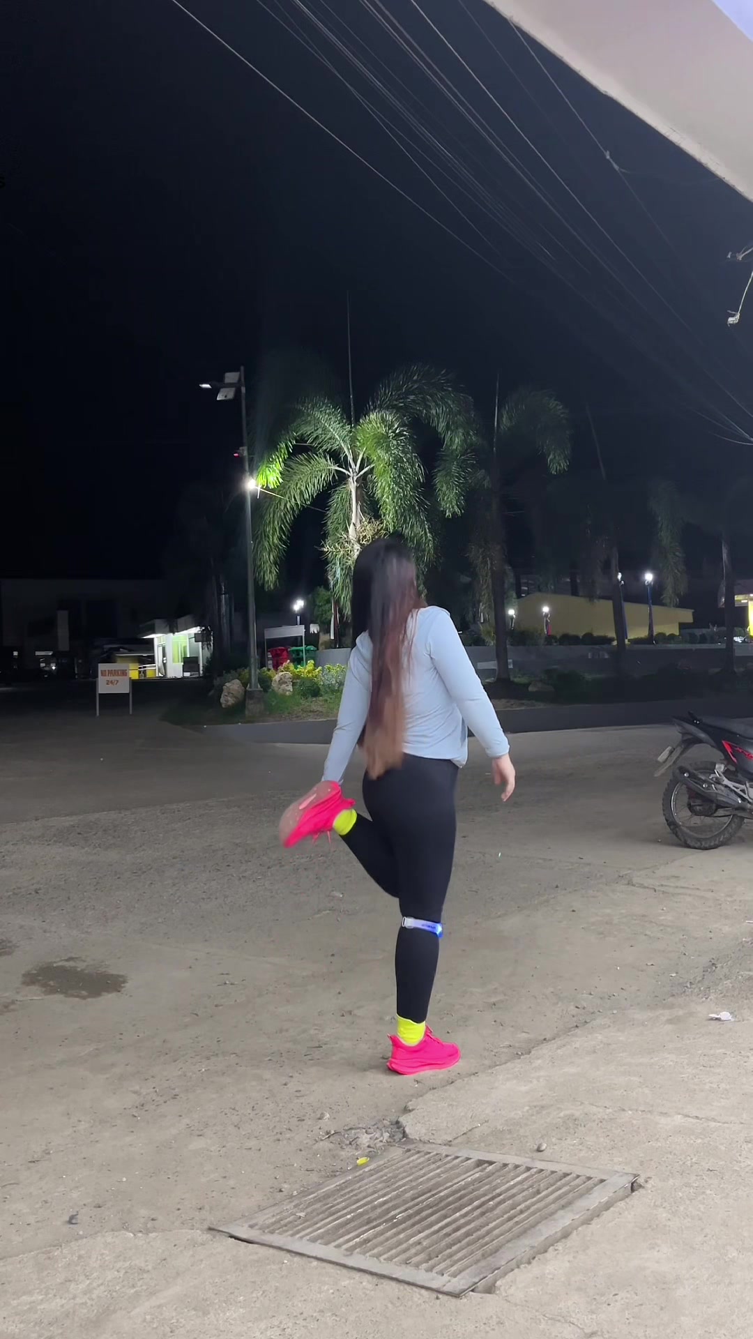 @A ꫂ ၴႅၴ