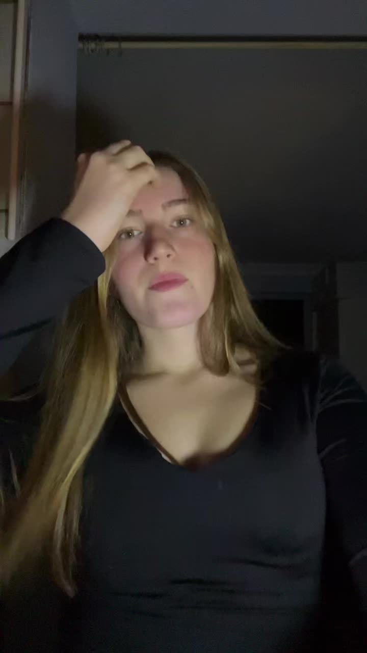 @&