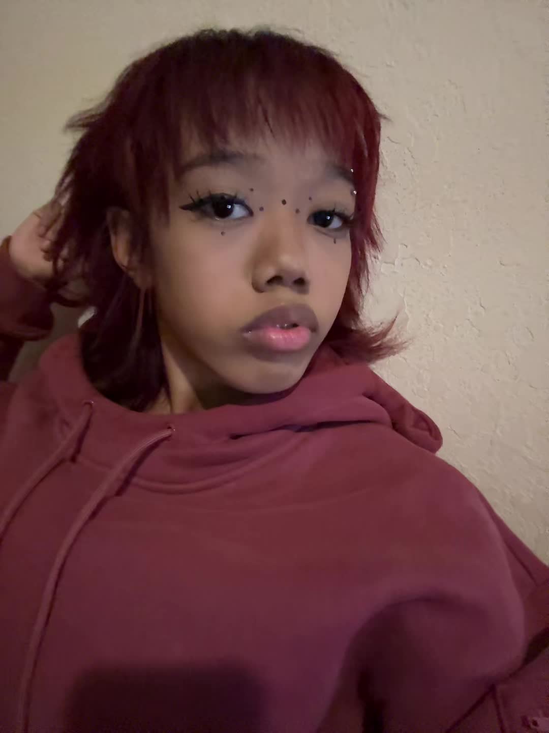 @️