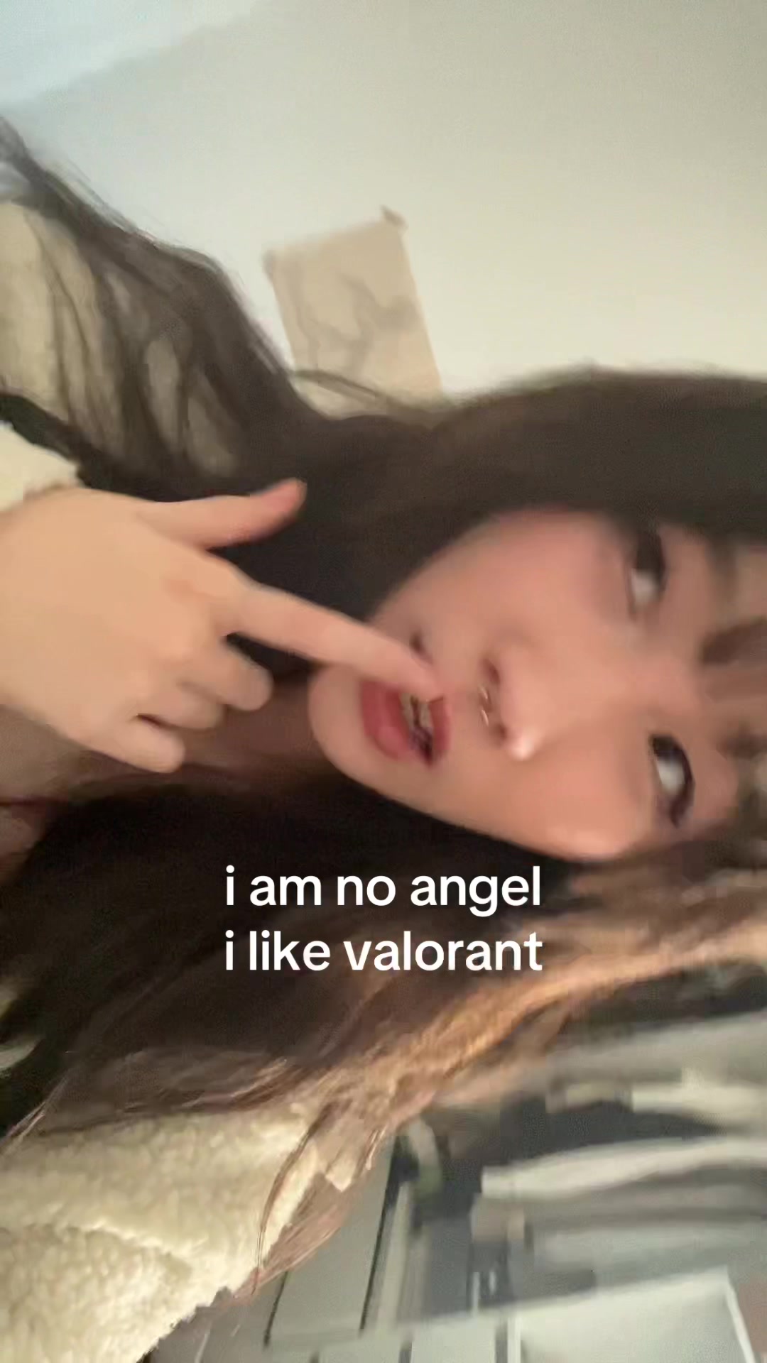 @r1na