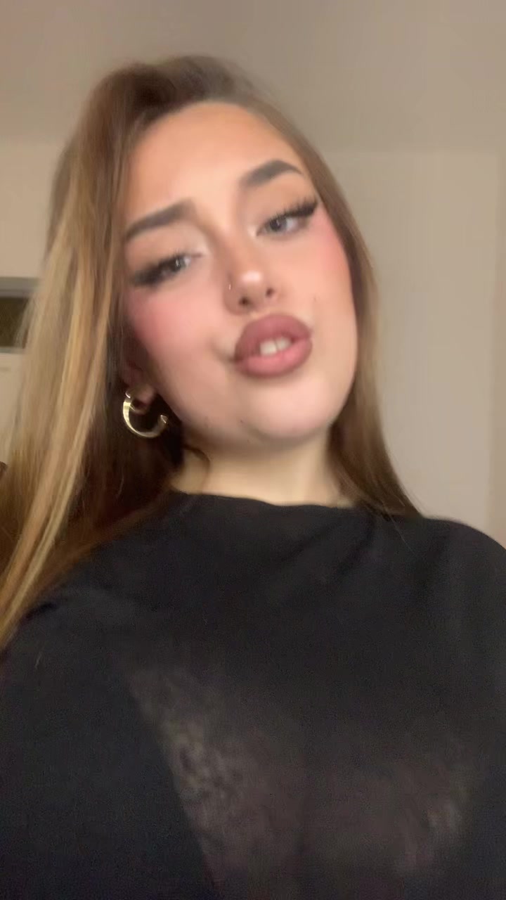 @ᴀᴍᴀʀᴀʟᴅᴀʜɪᴀ🌛
