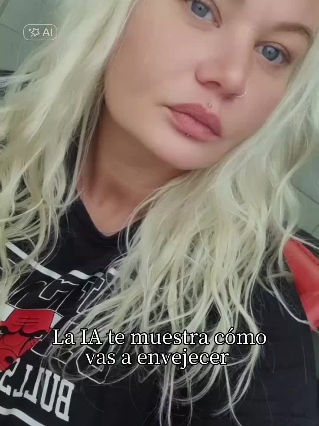 @itsmeangelina