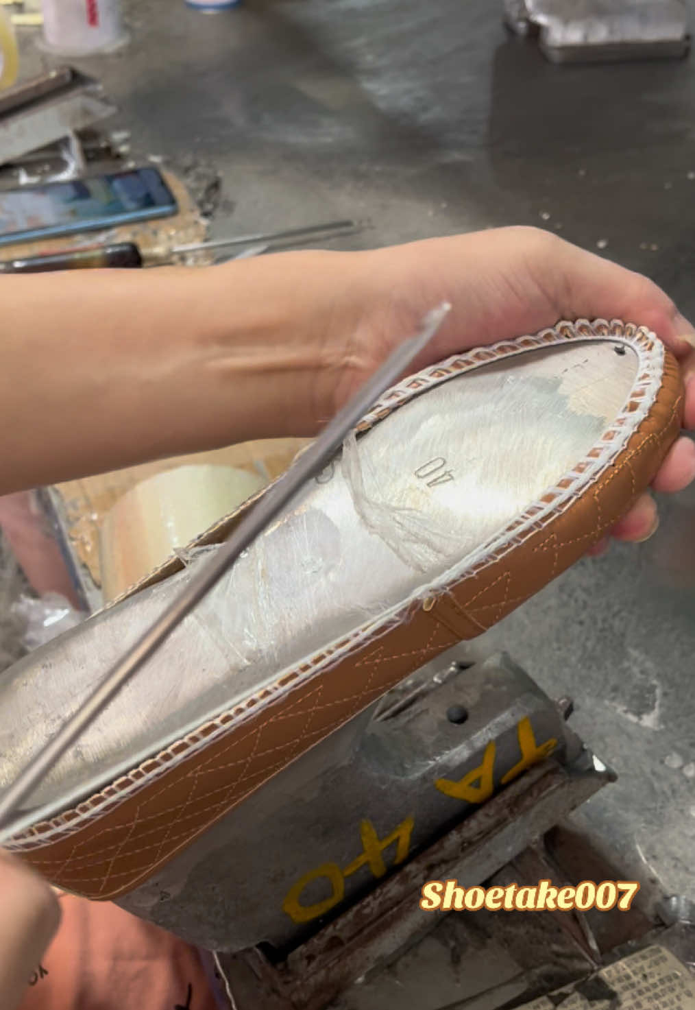@SHOETAKE