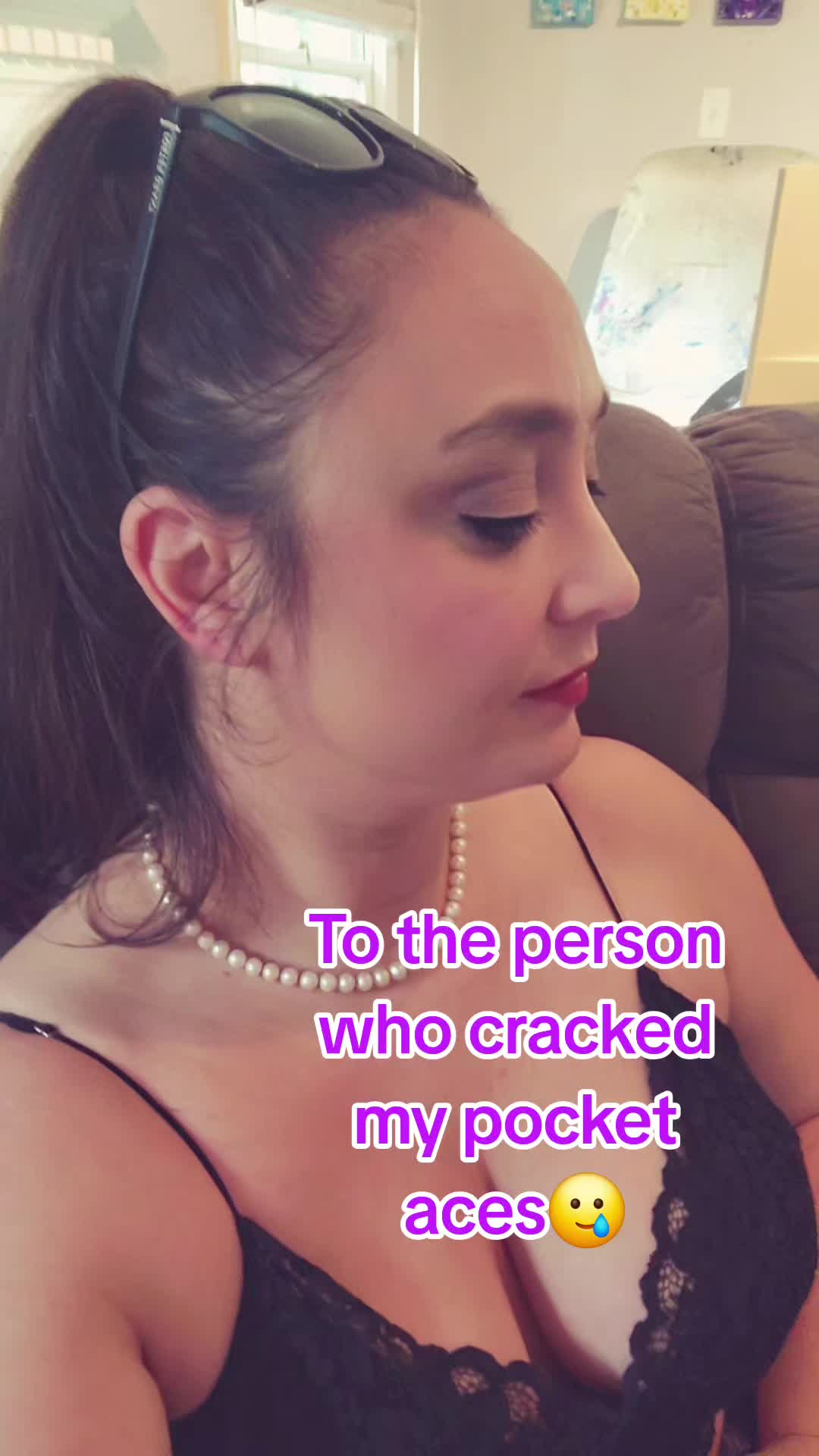 @PokerWithSara