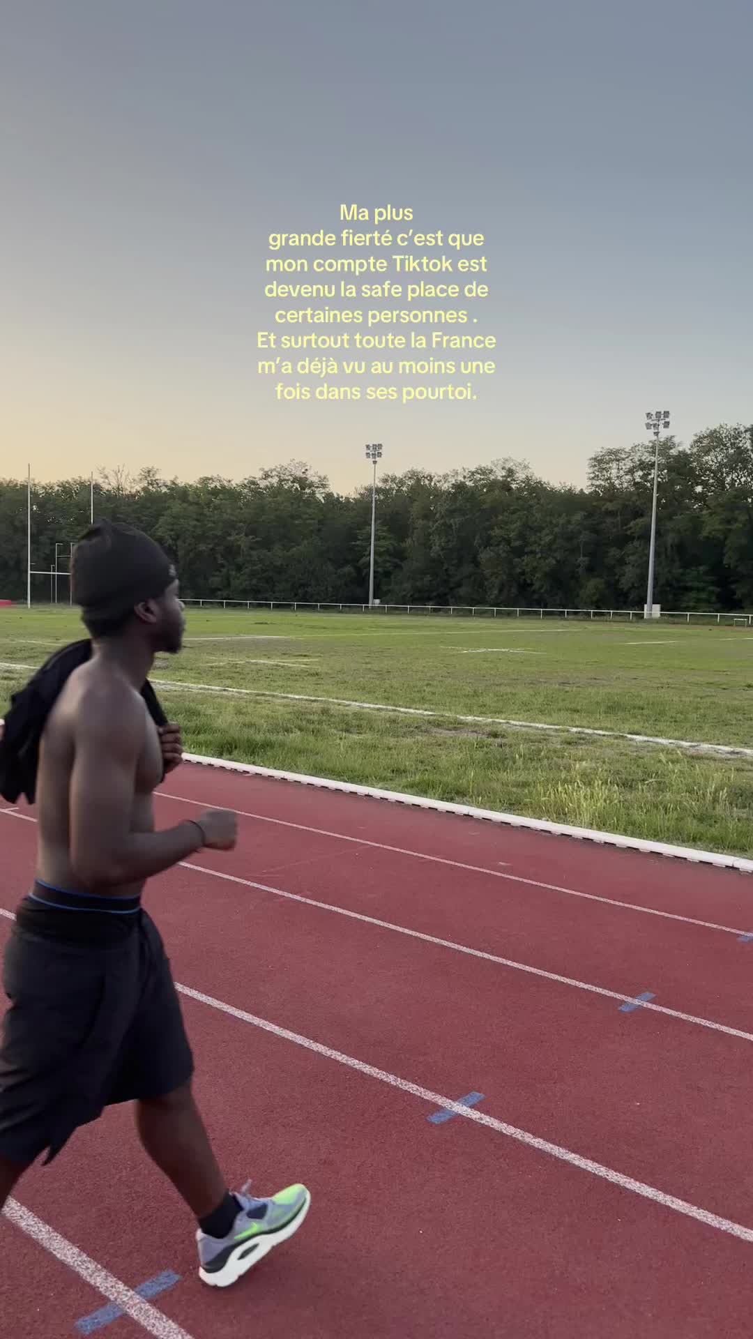 @J9🏌🏾.