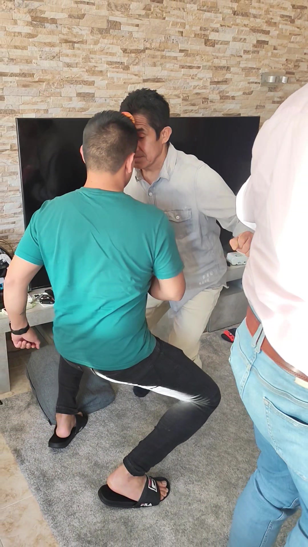 @familyrombaz