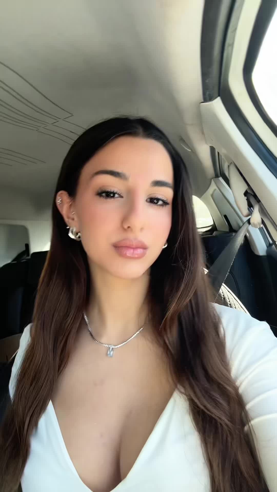 @Franci🦋