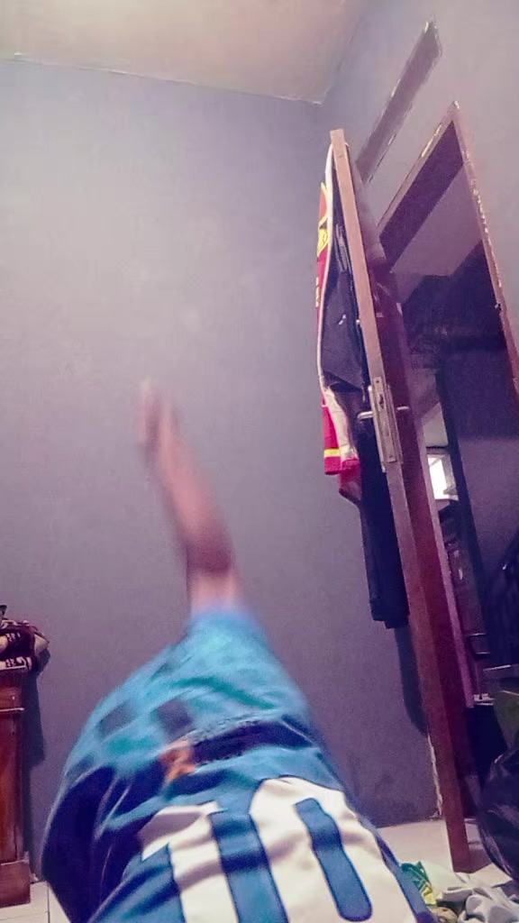 @RiDo aerox ganteng 🕷️🕸️🖕🦾