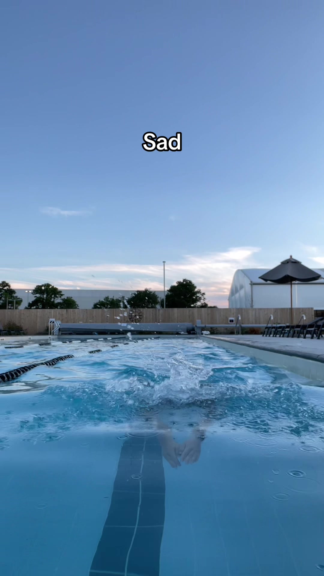 @Freya_swims_