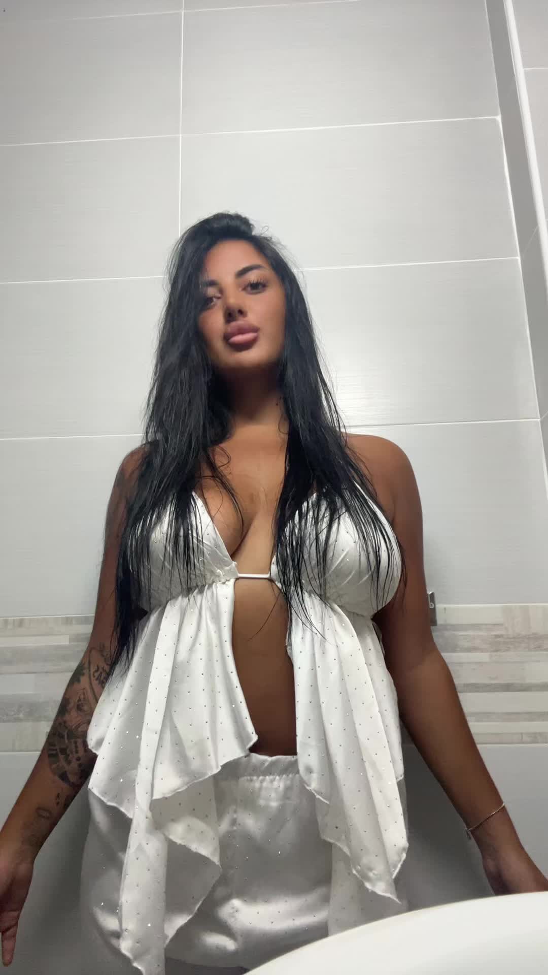 @NoemyErnano