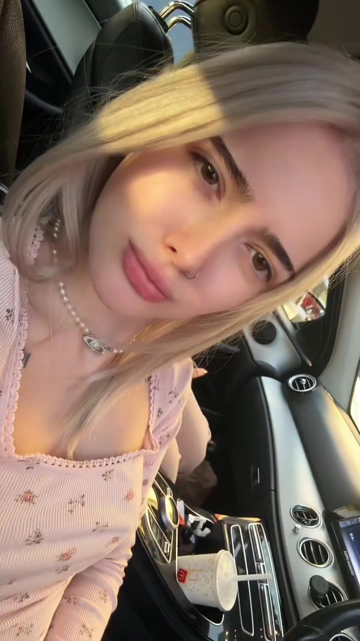 @alemakesmoney