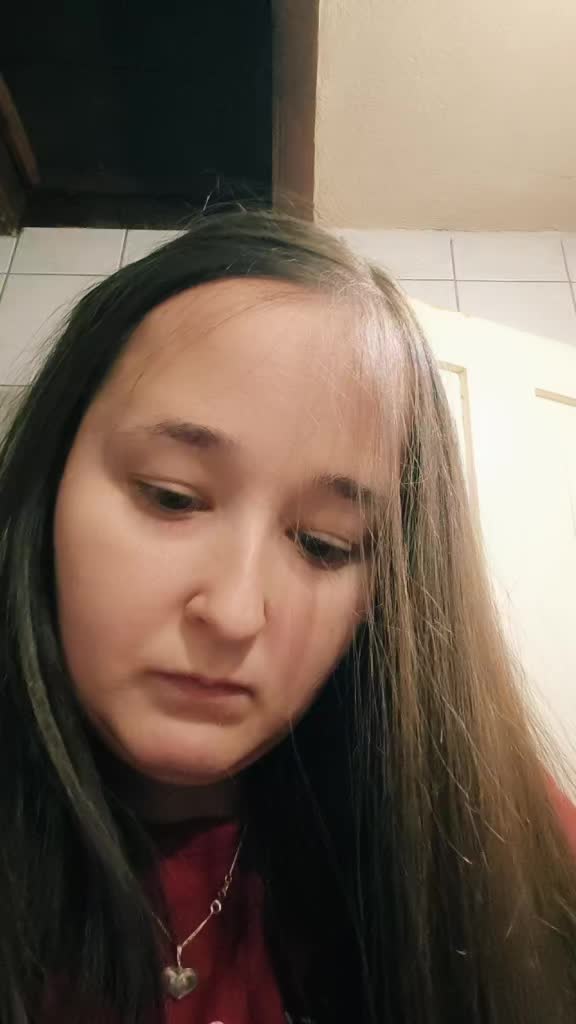@Neve. dtiktok.com/@neve..d