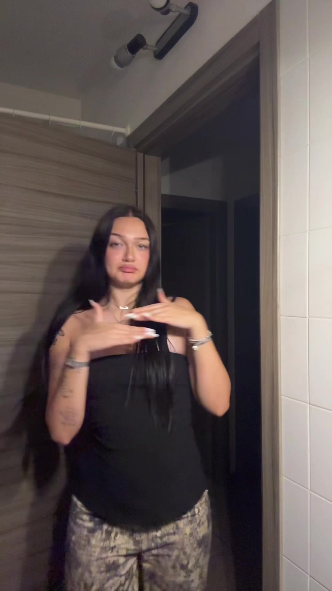 @stillthatsara