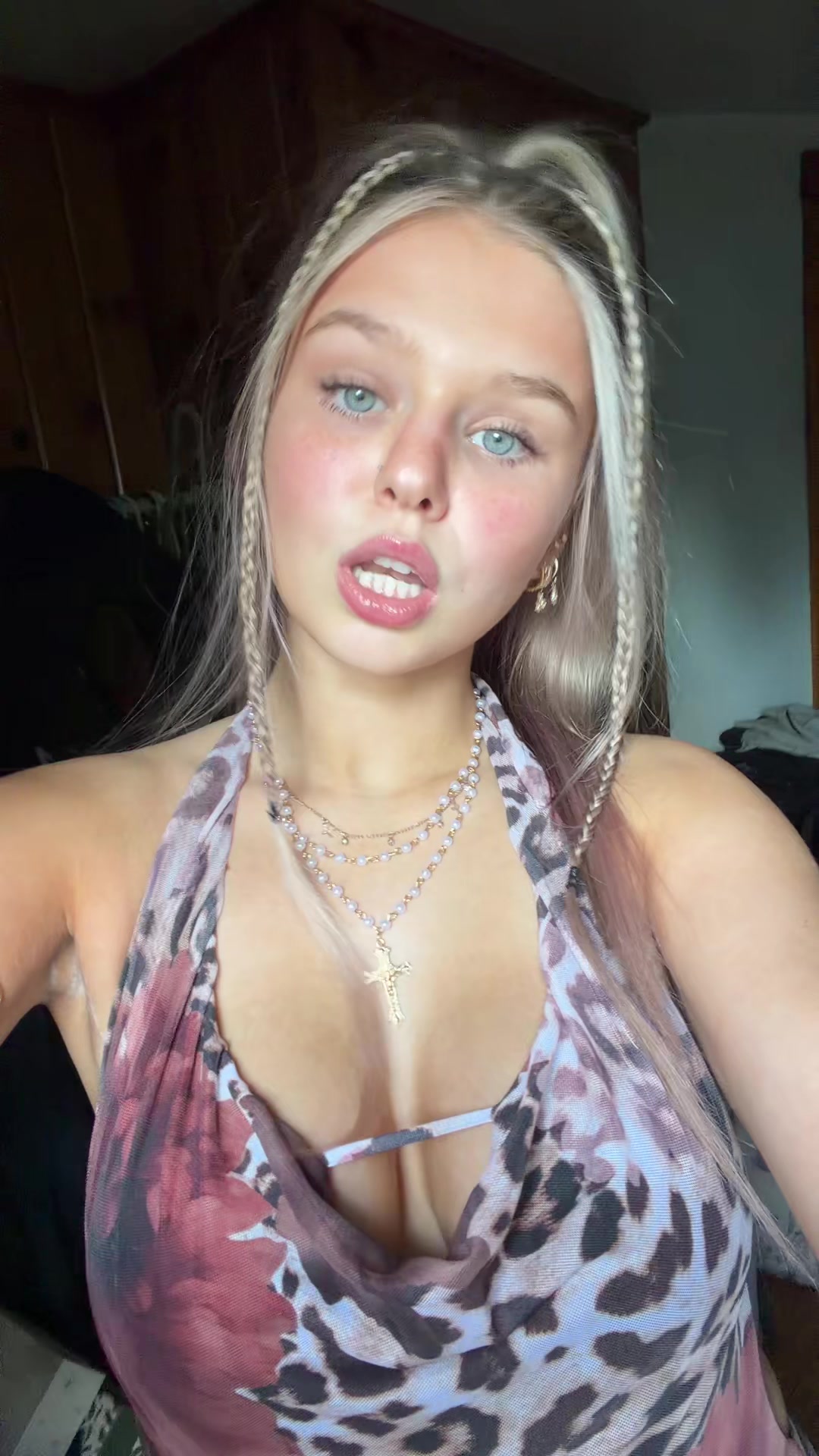@emily💋ྀིྀི