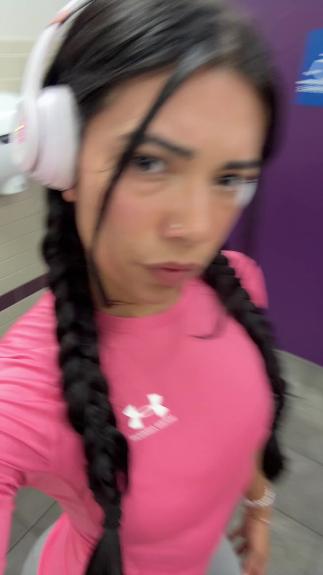 @thefarawayfan